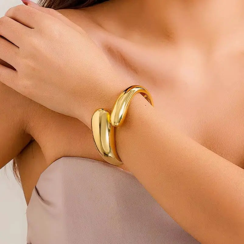 Geometric Water Drop Bangle
