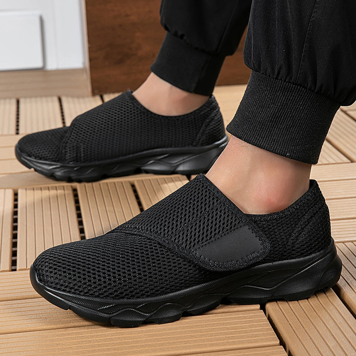 Orthopedic Wide-Fit Comfort Walking Shoes