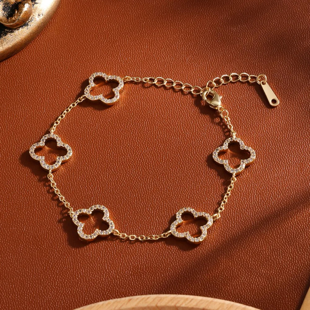 Elegant Four-Leaf Clover Bracelet