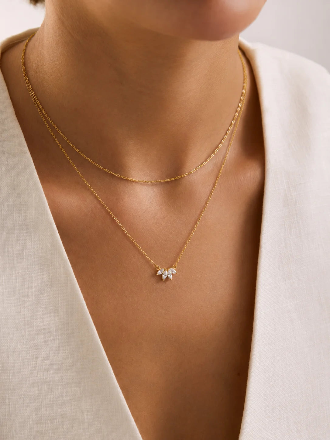 Oval Pendant Necklace